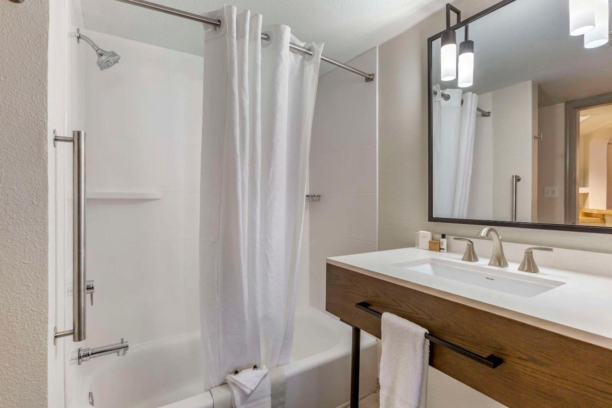 Windmill Suites Surprise - Phoenix, Ascend Hotel Collection Buitenkant foto